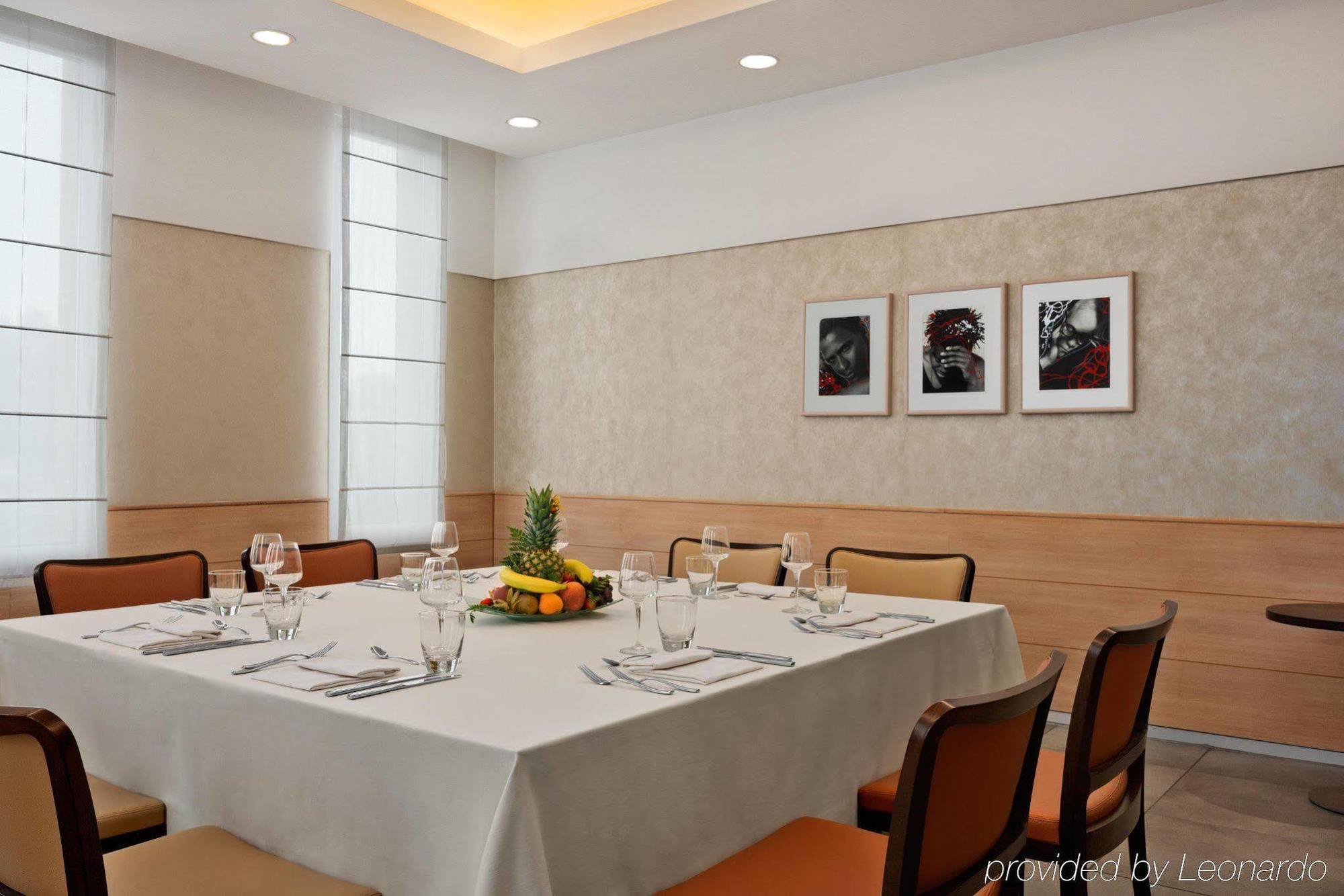 Hilton Garden Inn Rome Airport Φιουμιτσίνο Εξωτερικό φωτογραφία