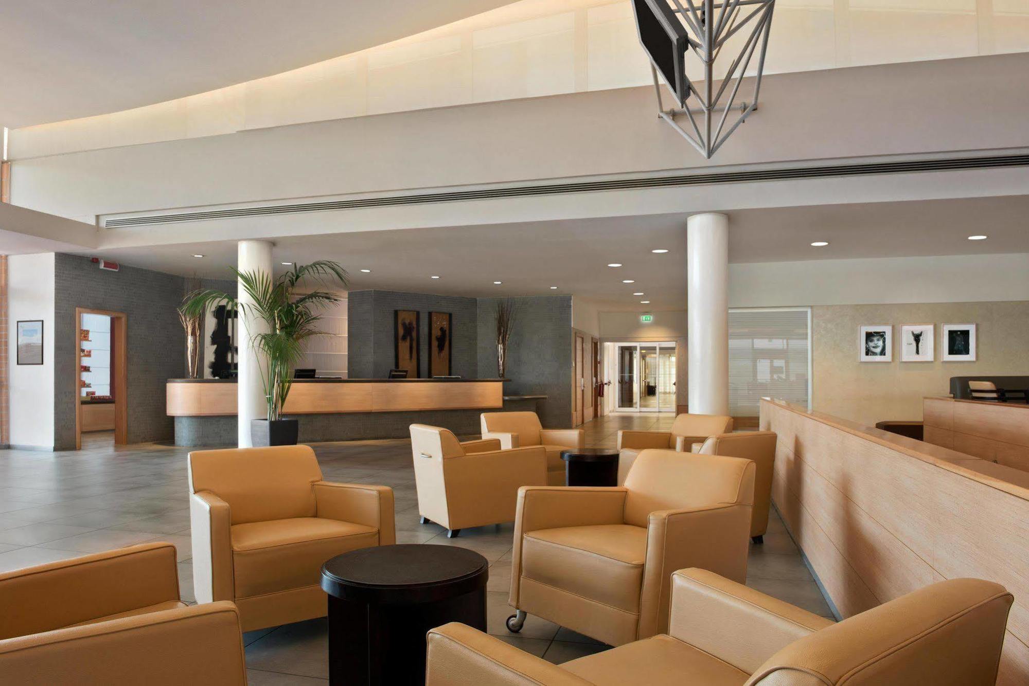 Hilton Garden Inn Rome Airport Φιουμιτσίνο Εξωτερικό φωτογραφία
